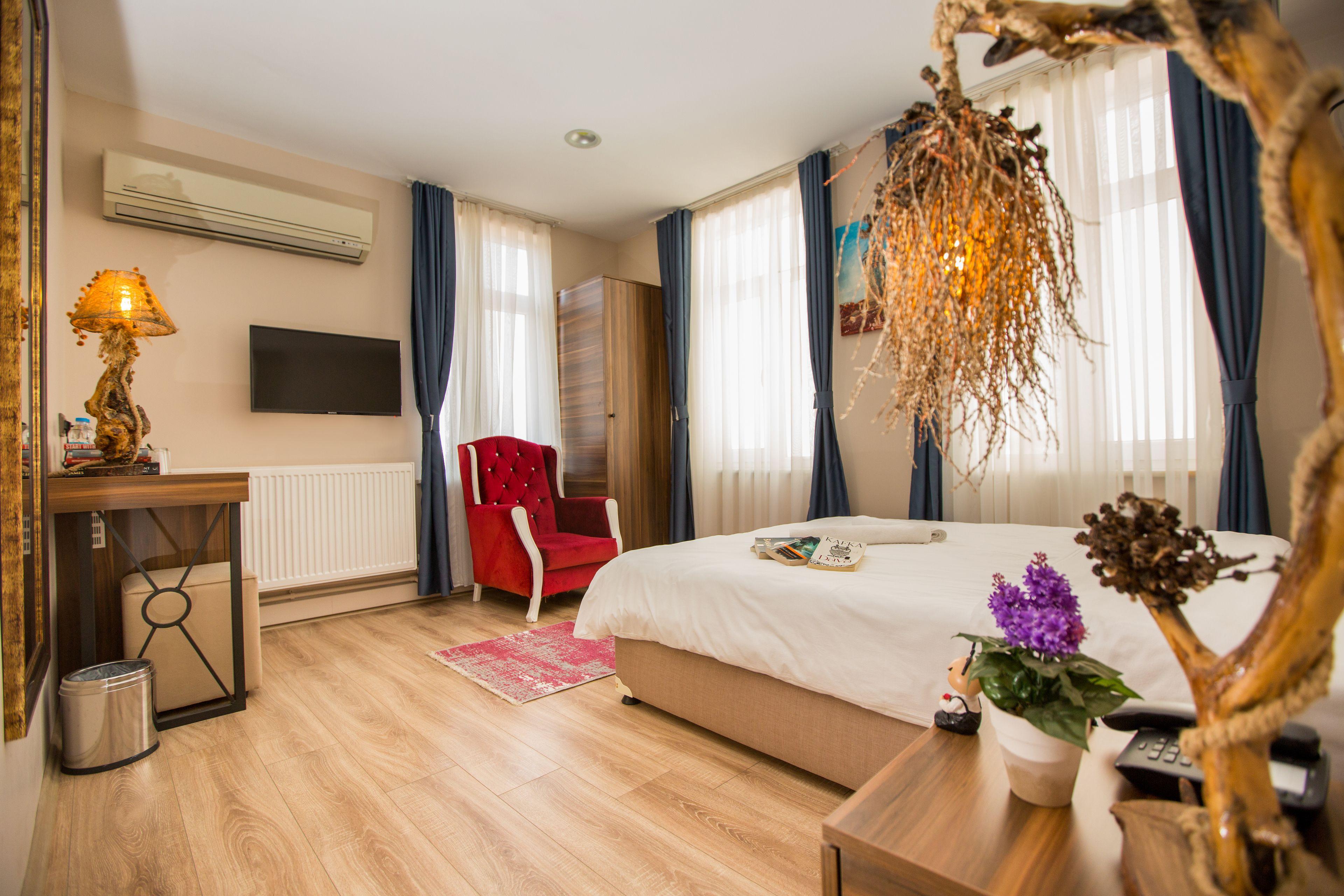 Corner Garden Hotel — Fotoğraflar 1